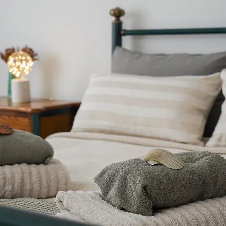Villa Brunello Rooms 招待所 阿尔热祖尔
